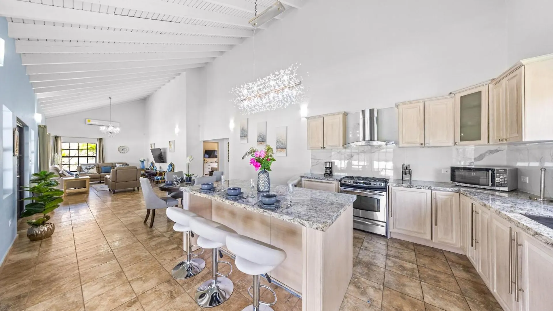 Luxe 3Br And 3Ba Villa W Pool Villa Leone By Bocobay Palm Beach