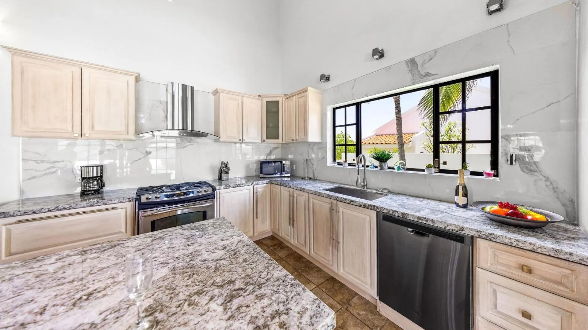 Luxe 3Br And 3Ba Villa W Pool Villa Leone By Bocobay Palm Beach Aruba